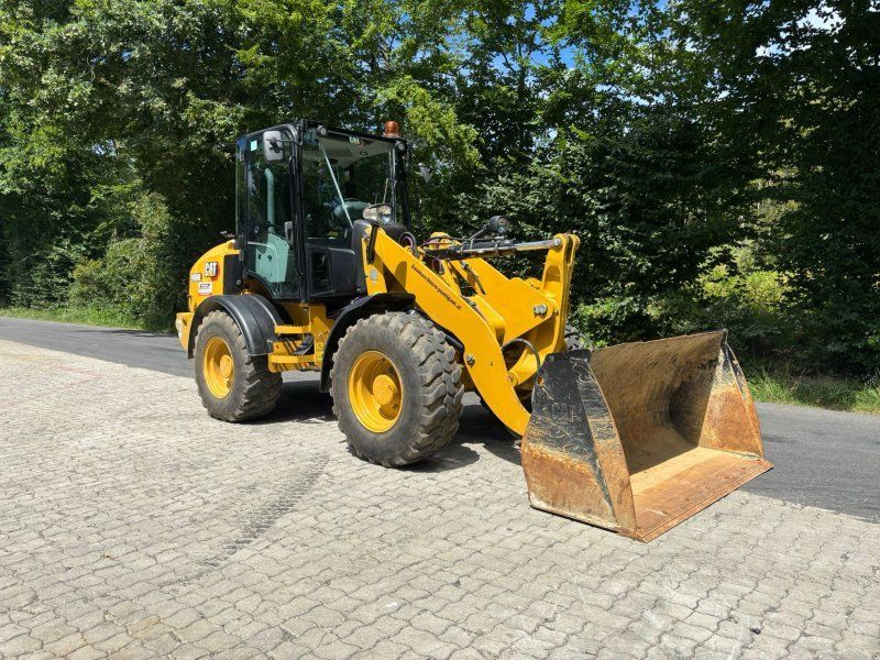 Cat 908 M