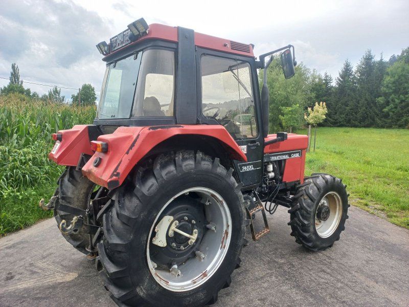 Case IH 745 XLA