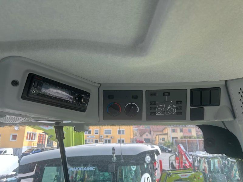 Claas Arion 530 CIS+
