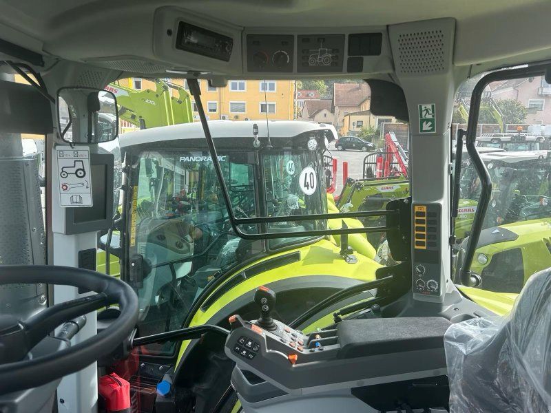 Claas Arion 530 CIS+