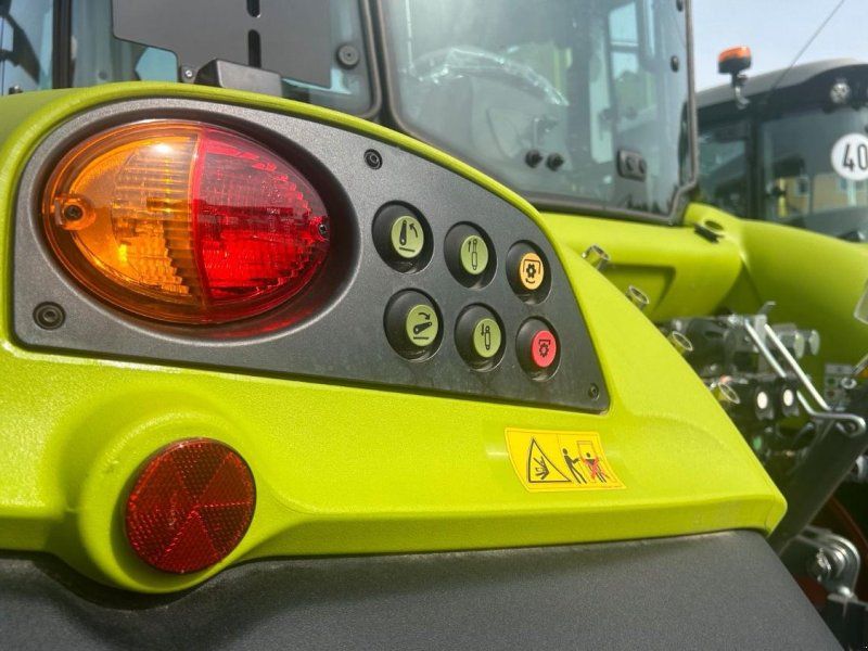 Claas Arion 450 CIS PANORAMIC