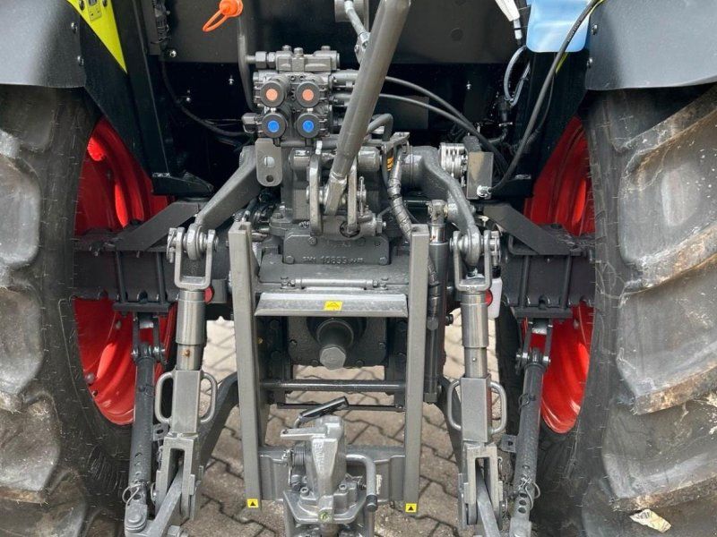 Claas Elios 210