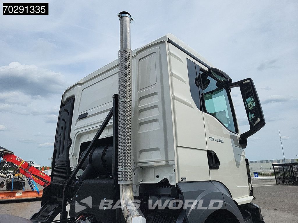 MAN TGS 41.400 8X4 New 8x4 chassis Engine PTO Steelsuspension Big-Axle Manual Euro 2