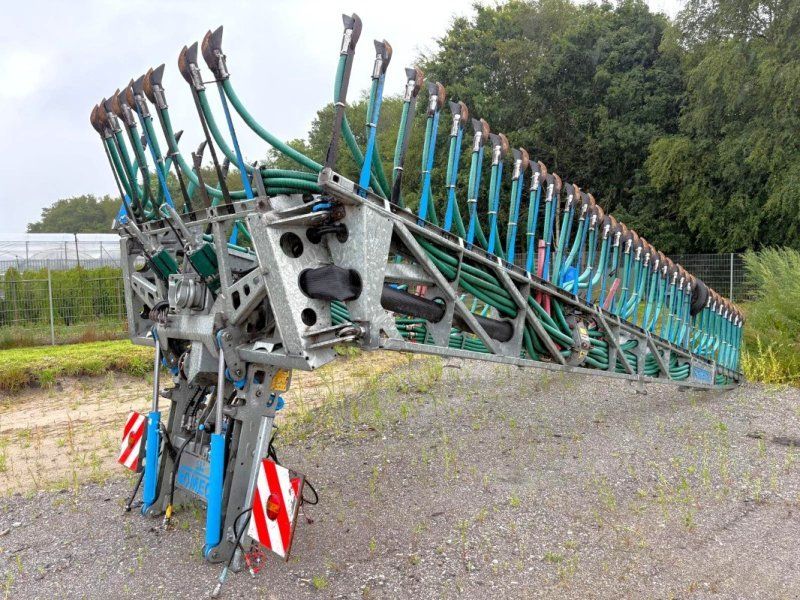 Bomech MULTI 18, Schleppschuhverteiler