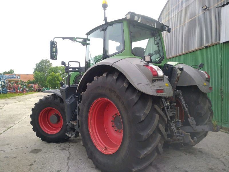 Fendt 828 Vario Profi Plus S4
