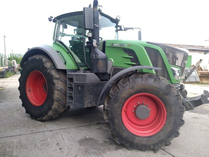 Fendt 828 Vario Profi Plus S4