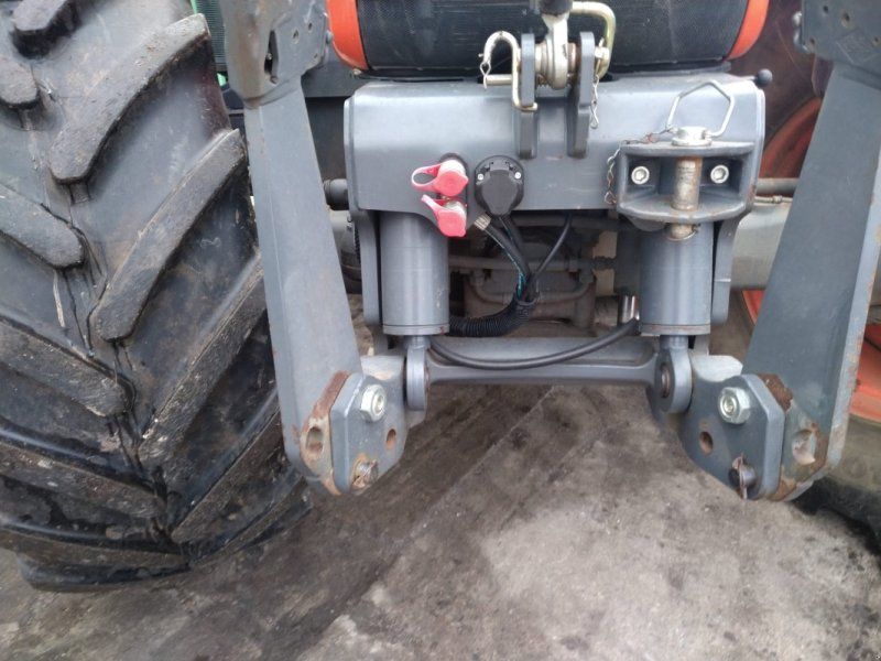 Kubota M7151