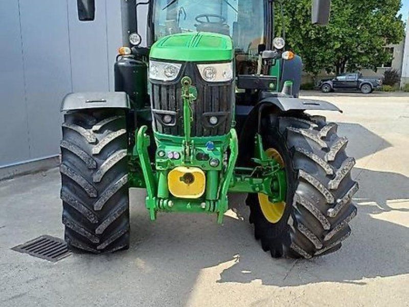 John Deere 6195r