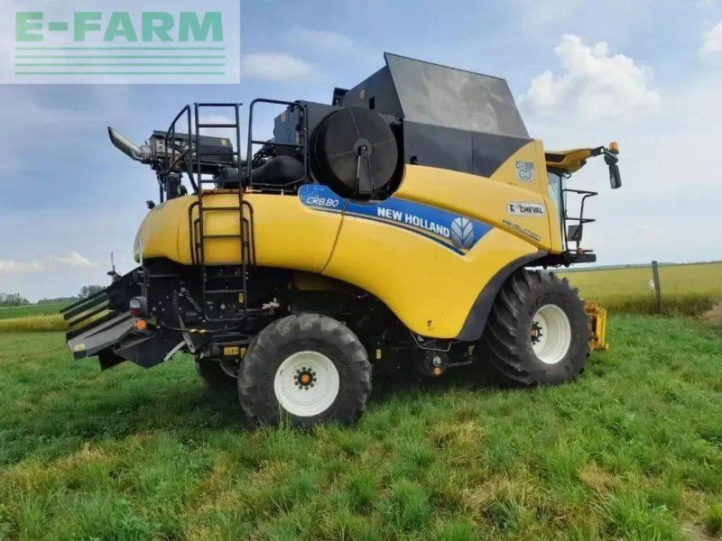New Holland cr 8.80