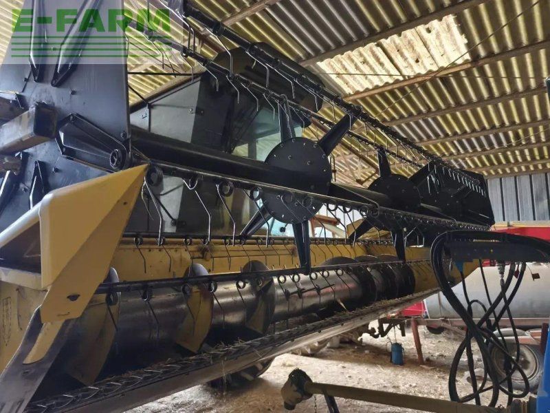 New Holland tx 32