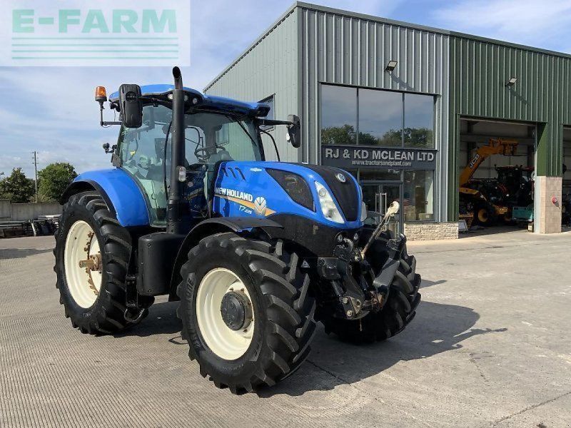 New Holland t7.225 auto command (st23808)