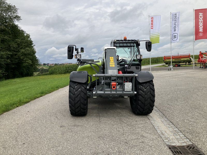Claas Scorpion 742