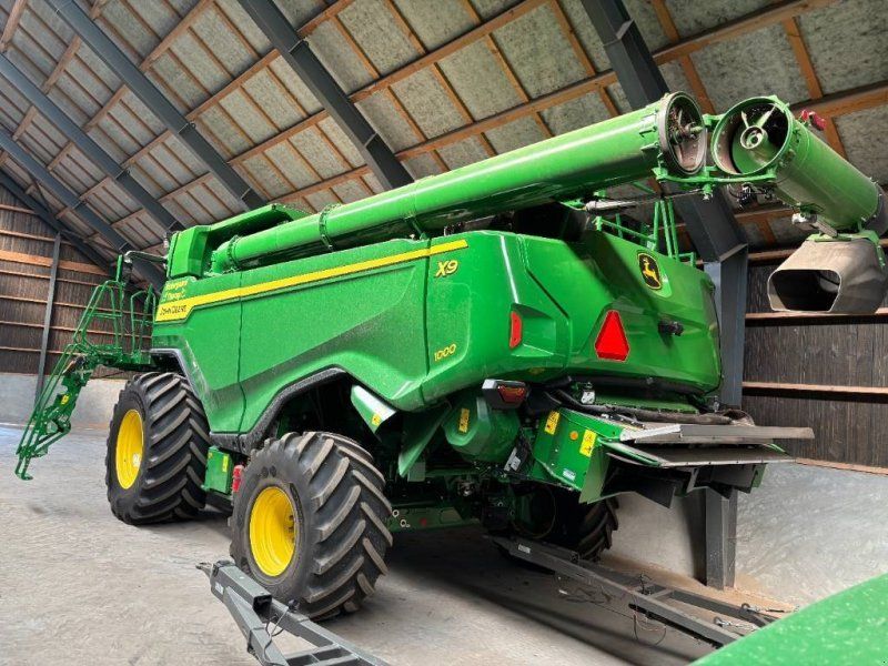 John Deere X9 1000