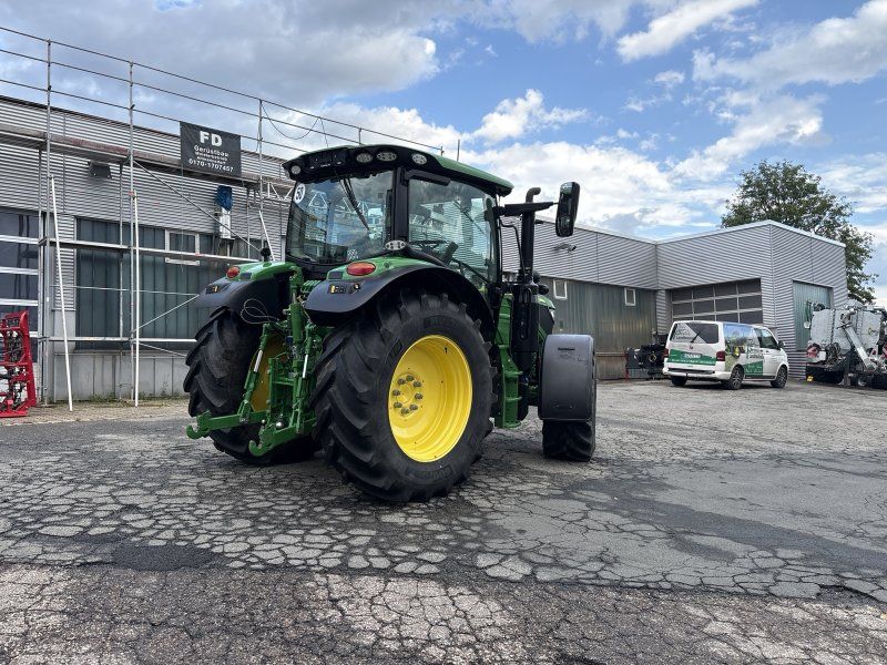John Deere 6130R