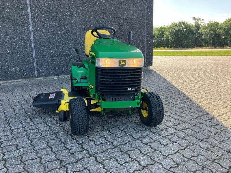 John Deere LX 279