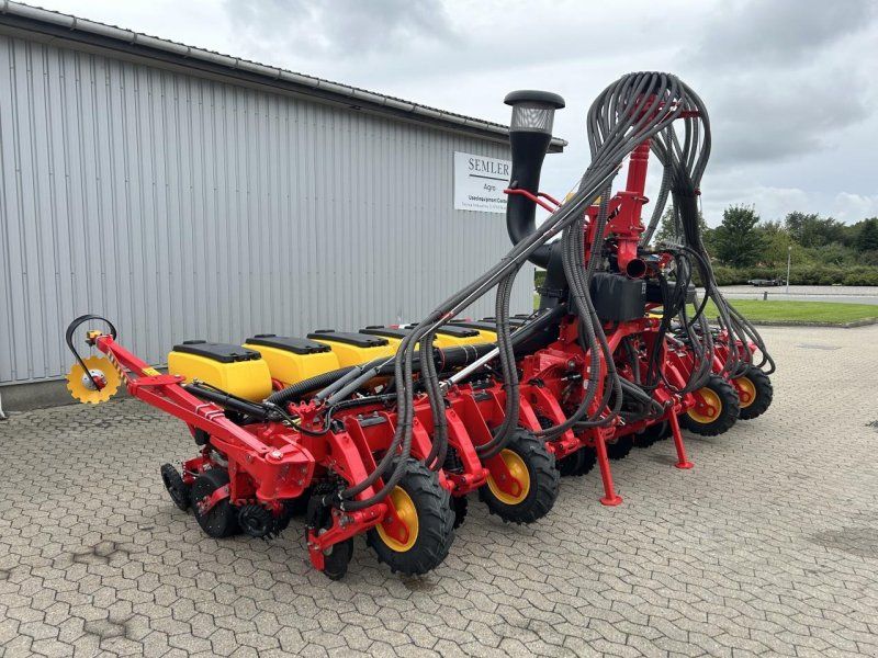 Väderstad TEMPO TPV 12