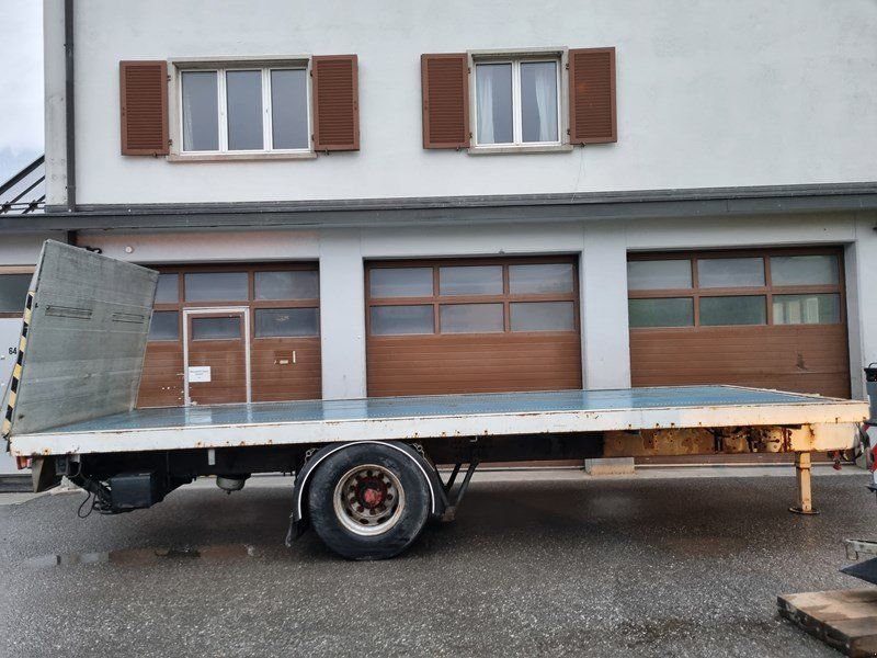 Volvo FL12 Hebebühnenwagen