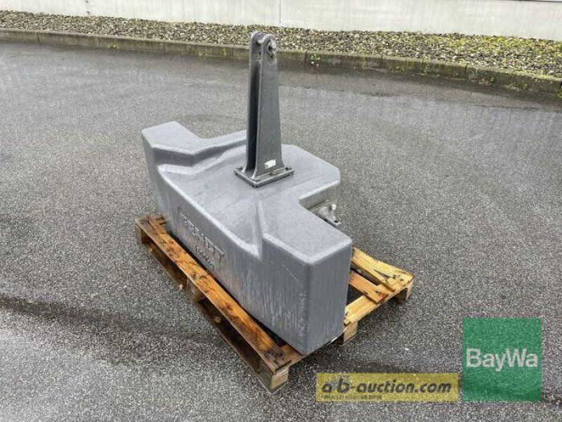 Fendt GEWICHT 1800 KG
