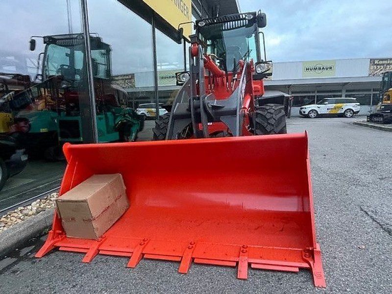 Everun ER420   Hoflader EURO-Aufnahme