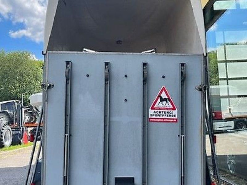 Humbaur 2-Pferdeanhänger 2t. Holz/Poly SK