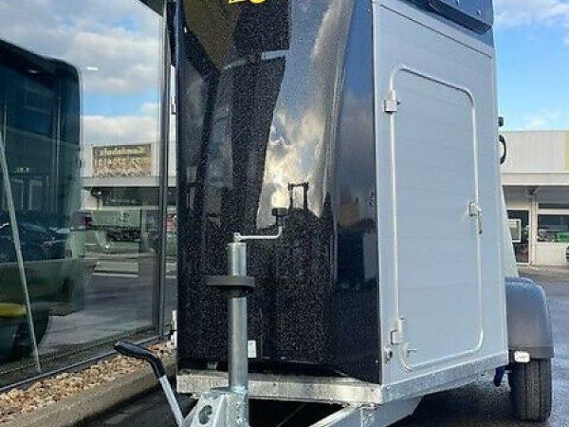 Humbaur *XANTHOS AERO*ALUBODEN Sattelkammer Pferdehänger