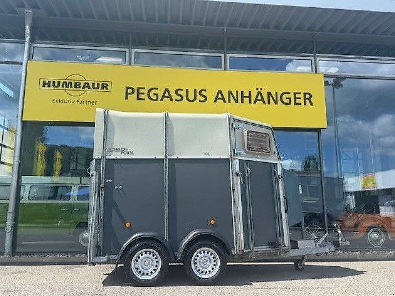 Böckmann Duo 2-Pferde 2,4t mit Frontausstieg