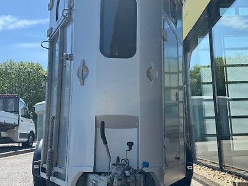 Ifor Williams HB 506 2 Pferde Aluboden FRONTAUSSTIEG