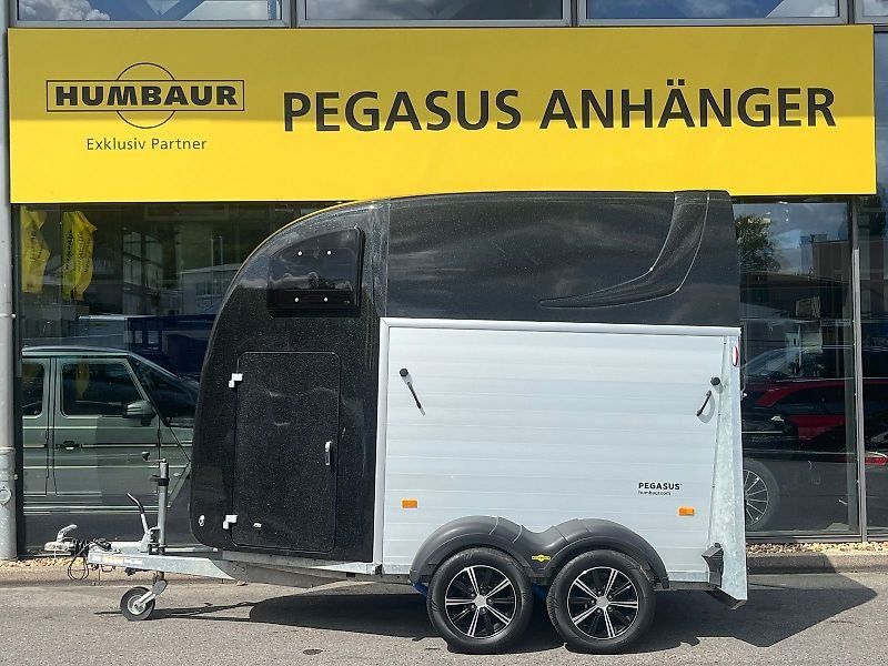 Humbaur Pegasus 2-Pferde 2.7t Aluboden, SK 1.Hd.