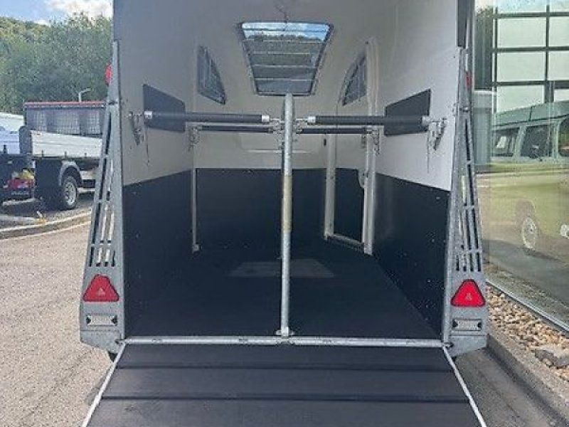 Trailer Engineering Careliner M Vollpoly Aluboden TOP  2,4t.
