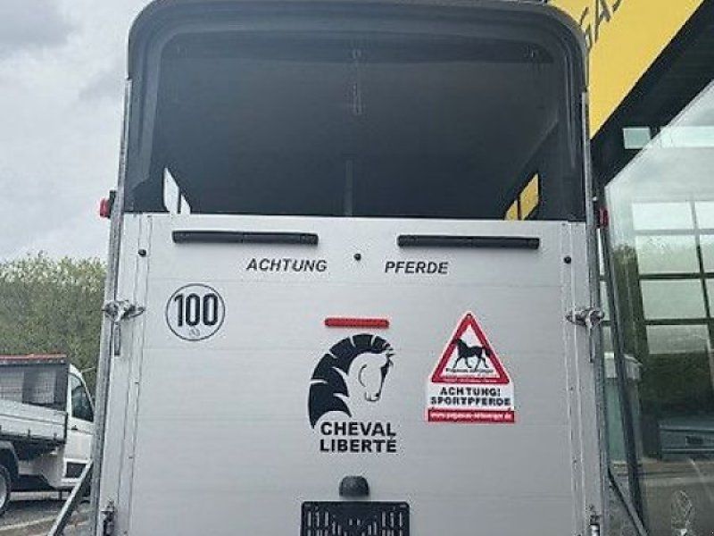 Cheval Liberte Touring Jumping 2 Pferde Alu  2,6t.