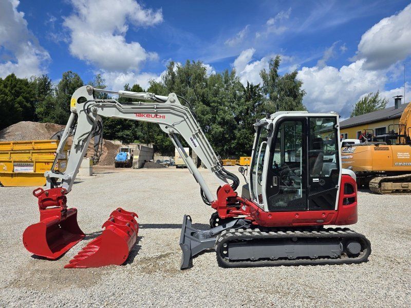 Takeuchi TB370