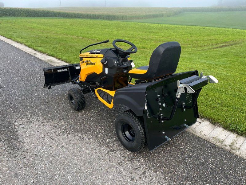 Cub Cadet XT1 Winter