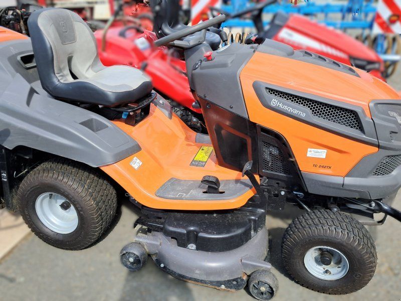 Husqvarna TC 242TX