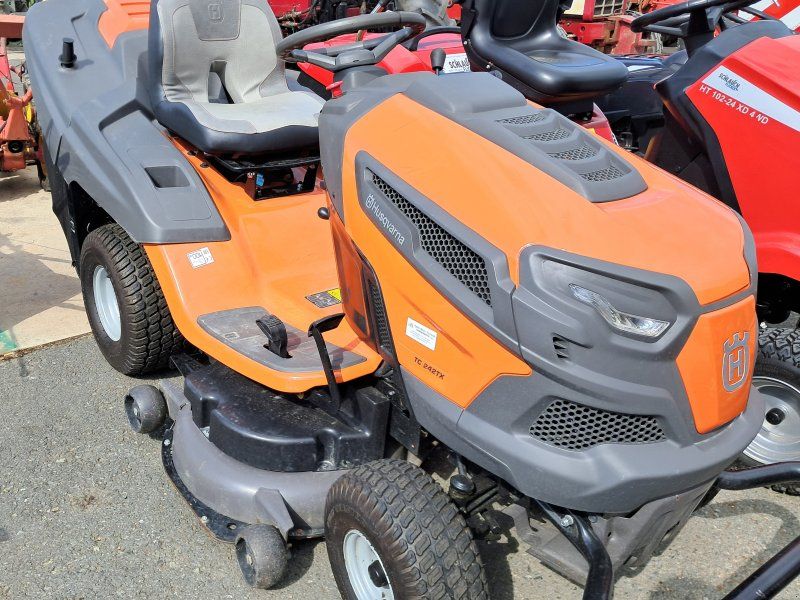 Husqvarna TC 242TX