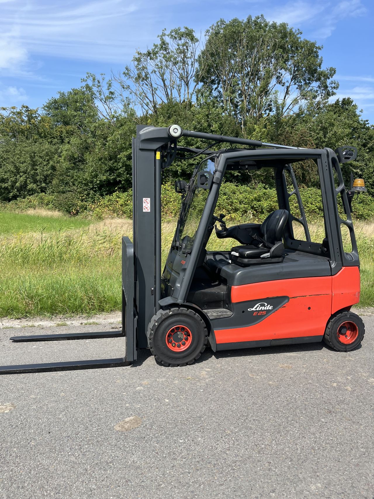 Linde E25L-01