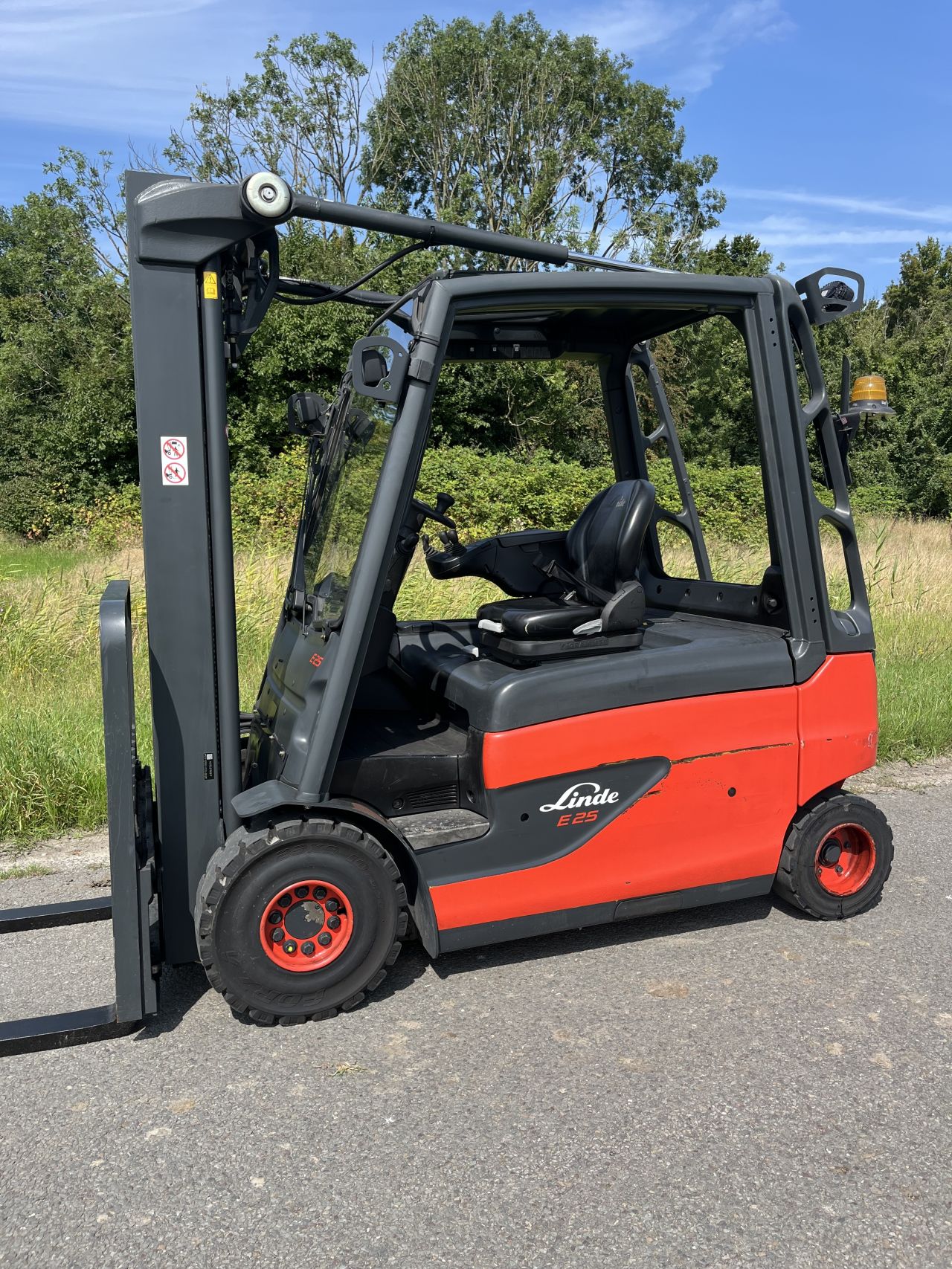 Linde E25L-01