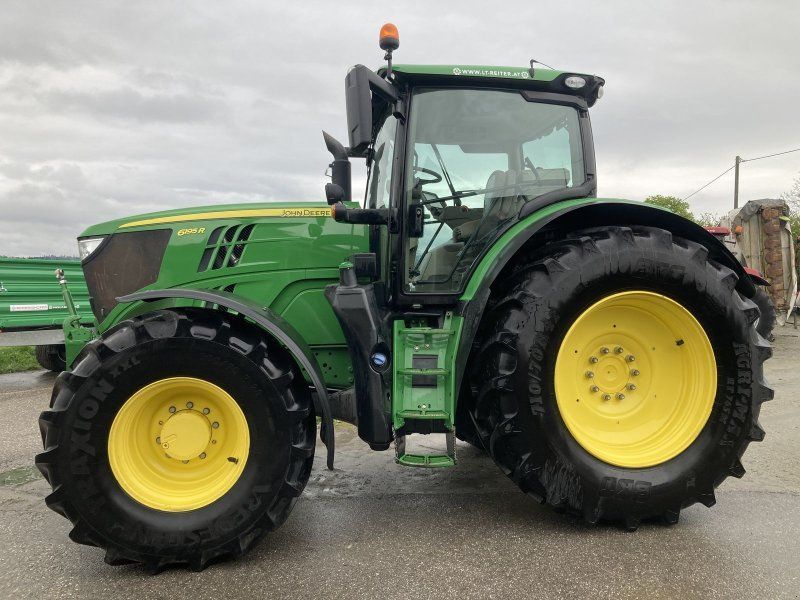 John Deere 6195R