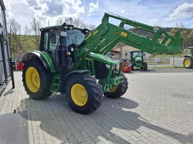 John Deere 6120M