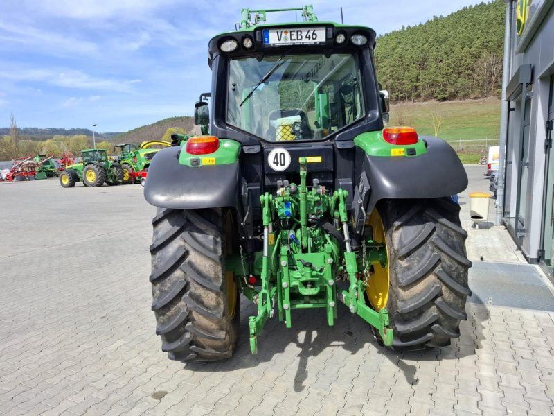 John Deere 6120M