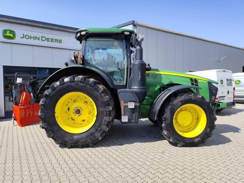 John Deere 8345R