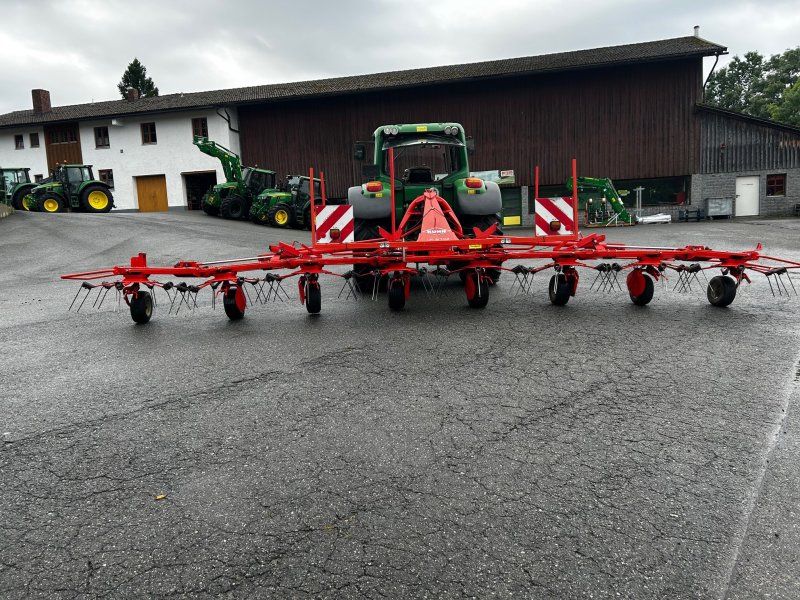 Kuhn GF 8702