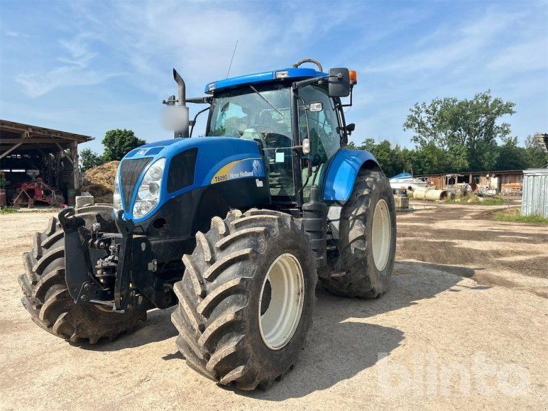 New Holland T6090