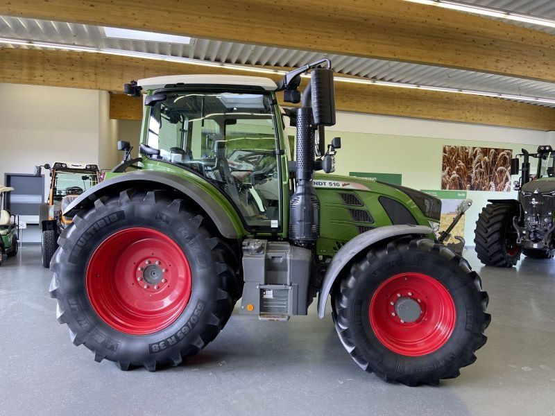 Fendt 516 VARIO S4 PROFI
