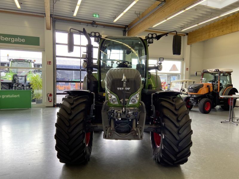 Fendt 516 VARIO S4 PROFI
