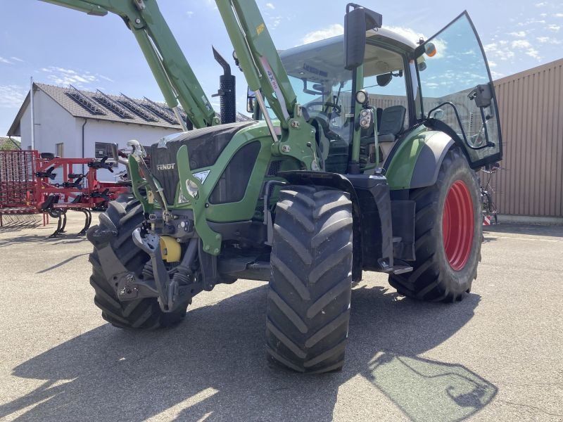 Fendt 516 VARIO SCR PROFI