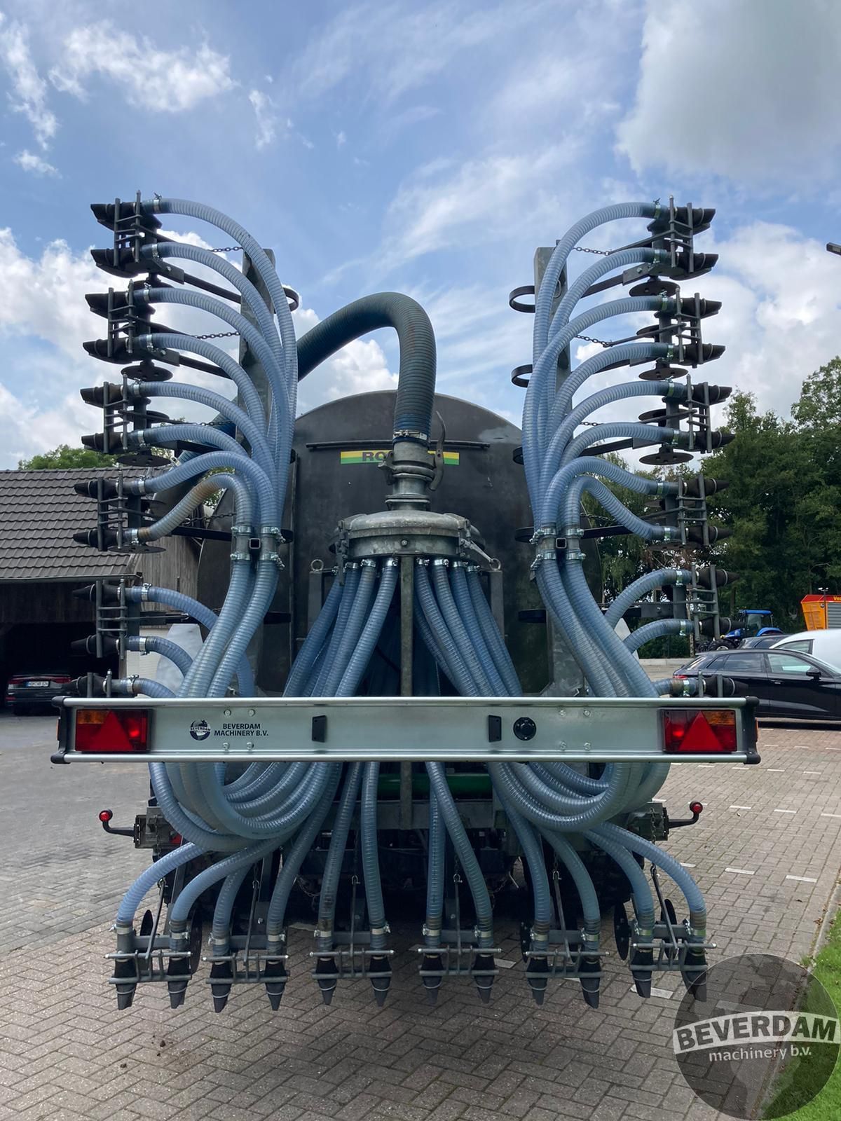 Roelama Double Twin 16