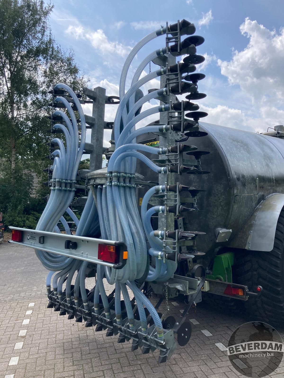 Roelama Double Twin 16