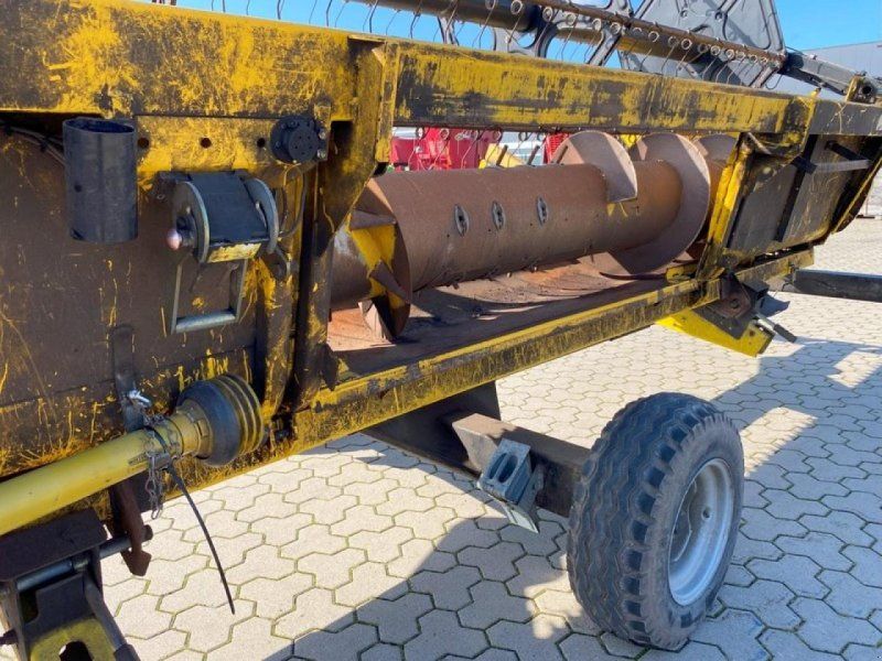 New Holland SCHNEIDWERK 5,10 MTR.