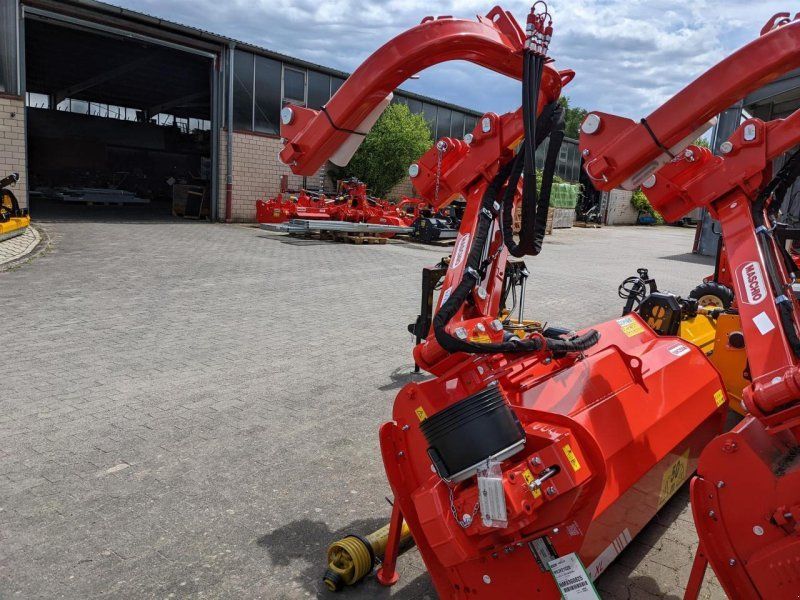 Maschio Giraffa XL 210 SE