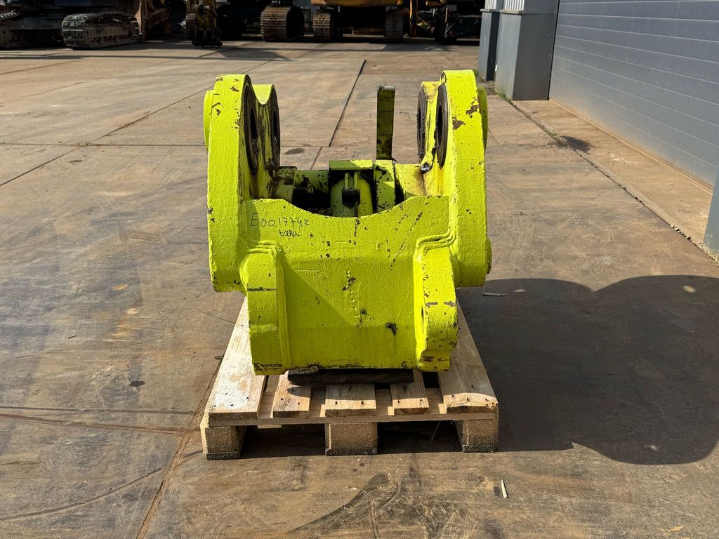 Caterpillar 352F Miller Pin-On Quick Coupler